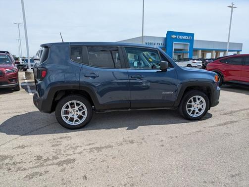 2023 Jeep Renegade Latitude