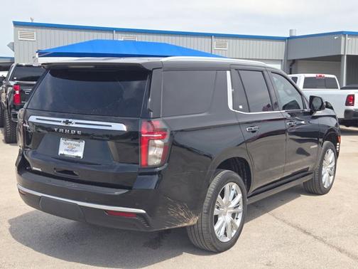 Black 2021 Chevrolet Tahoe High Country