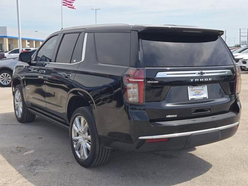 Black 2021 Chevrolet Tahoe High Country