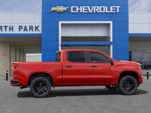 2025 Chevrolet Silverado 1500 Custom