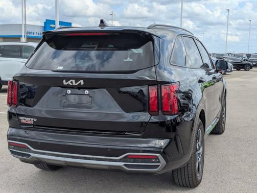 2023 Kia Sorento S