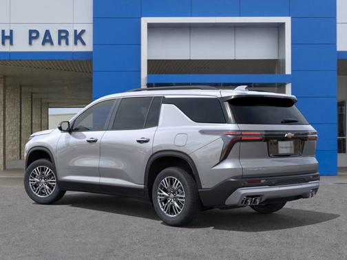 2025 Chevrolet Traverse FWD LT