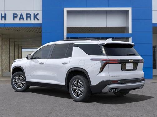 2025 Chevrolet Traverse FWD LT