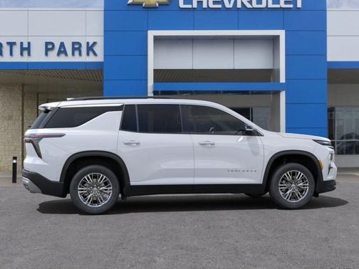 2025 Chevrolet Traverse FWD LT