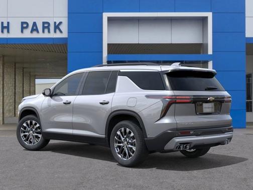 2026 Chevrolet Traverse FWD LT