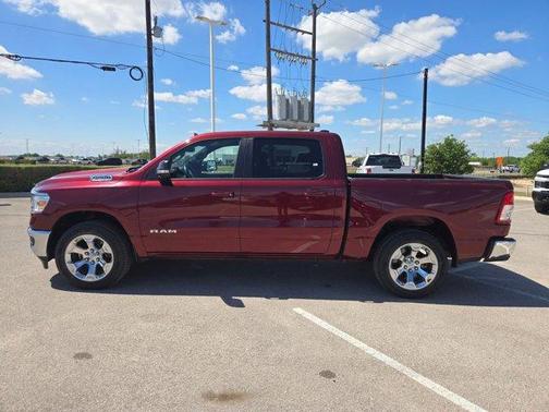 Delmonico Red Pearlcoat 2022 RAM 1500 Lone Star