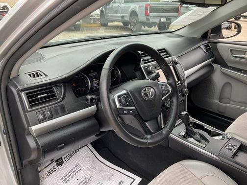 2016 Toyota Camry XSE