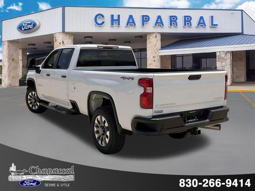 Summit White 2025 Chevrolet Silverado 2500 CUSTOM