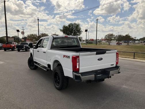 2023 Ford F-250 XL