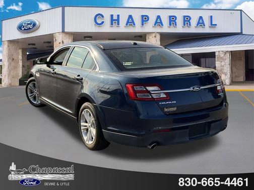 2017 Ford Taurus SE