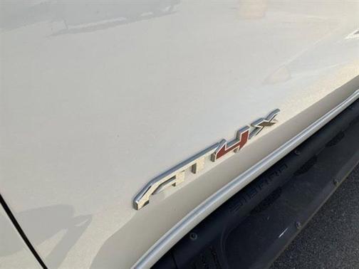 2022 GMC Sierra 1500 AT4X