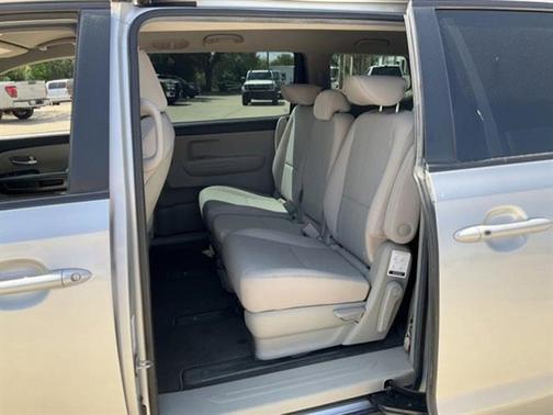 2020 Kia Sedona LX