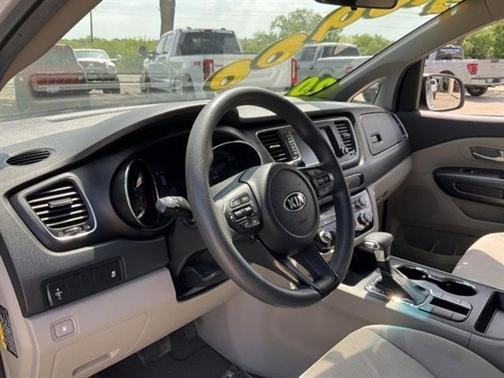 2020 Kia Sedona LX