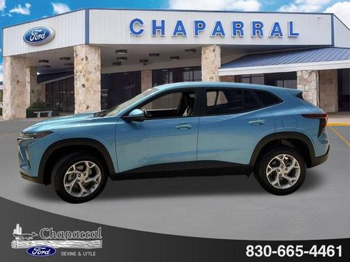 2025 Chevrolet Trax LS