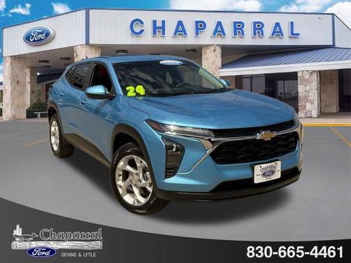 2025 Chevrolet Trax LS