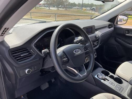 2021 Ford Escape S