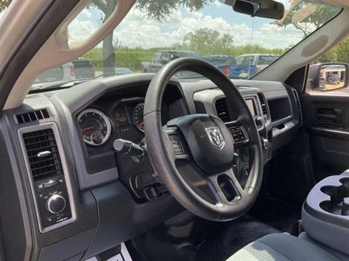 2017 RAM 1500 Tradesman/Express