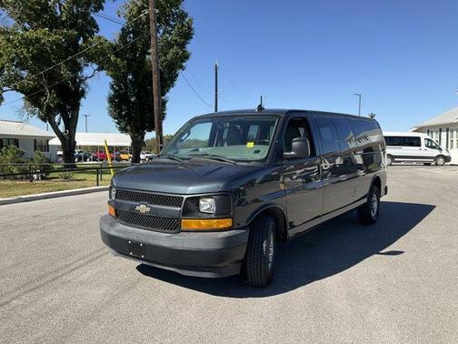 2017 Chevrolet Express 3500 LS