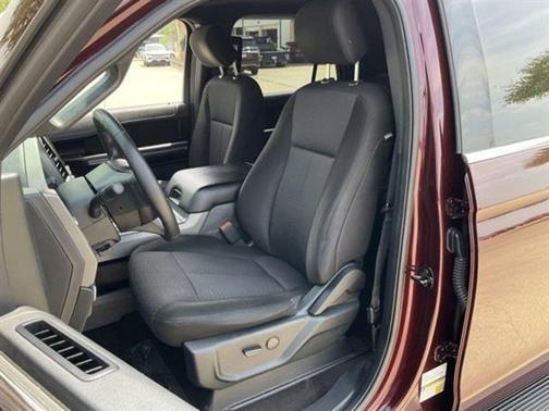 2020 Ford Expedition Max XLT