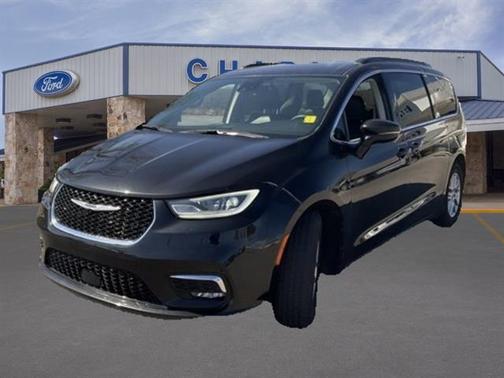 2022 Chrysler Pacifica Touring-L