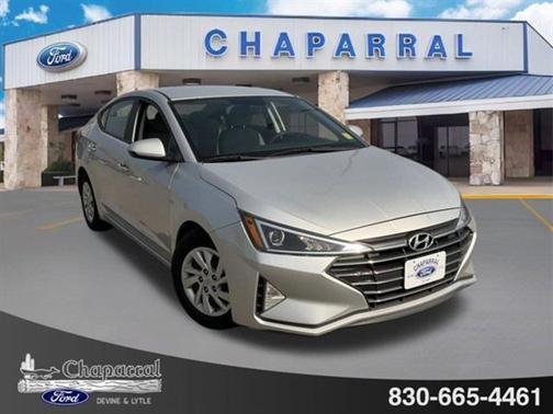 2019 Hyundai ELANTRA SE