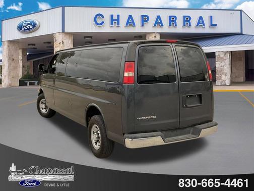 2017 Chevrolet Express 3500 LT