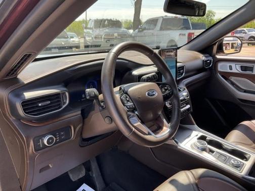 2022 Ford Explorer King Ranch