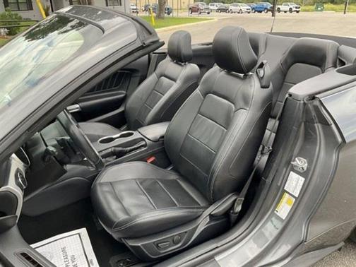 2021 Ford Mustang EcoBoost Premium