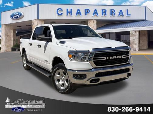Bright White Clearcoat 2024 RAM 1500 BIG HORN/LONE STAR
