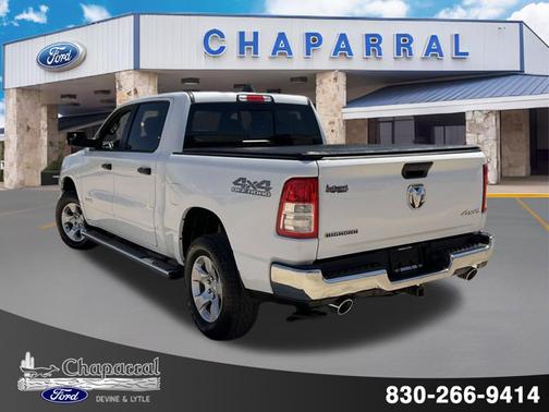 Bright White Clearcoat 2024 RAM 1500 BIG HORN/LONE STAR