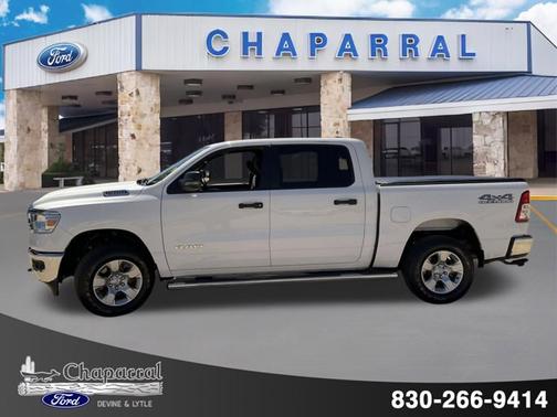 Bright White Clearcoat 2024 RAM 1500 BIG HORN/LONE STAR