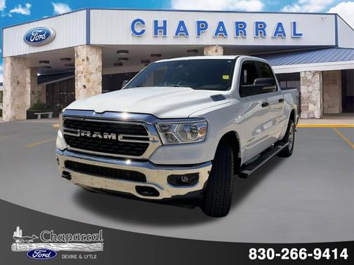 Bright White Clearcoat 2024 RAM 1500 BIG HORN/LONE STAR