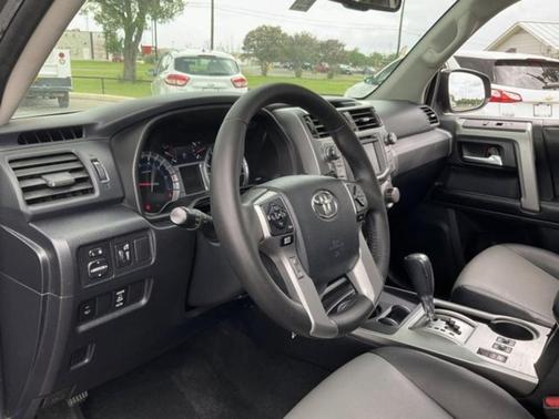 2014 Toyota 4Runner SR5 Premium