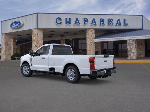 2026 Ford F-350 XLT