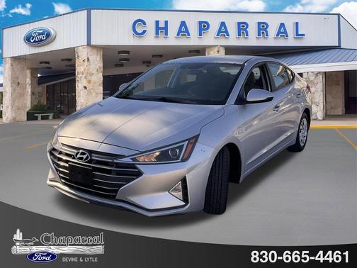 2019 Hyundai ELANTRA SE