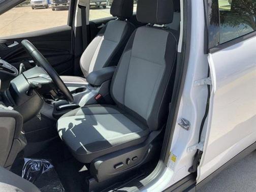 2017 Ford C-Max Hybrid SE