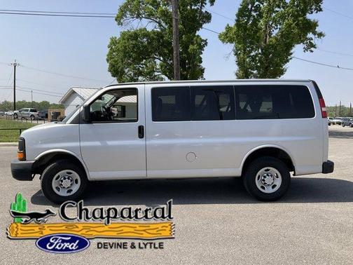 2015 Chevrolet Express 2500 LS