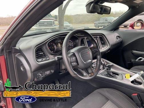 2022 Dodge Challenger SXT