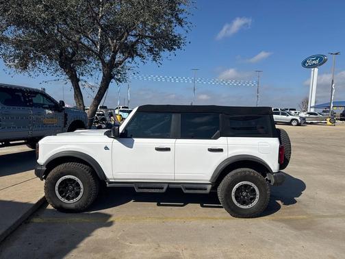 2023 Ford Bronco Black Diamond