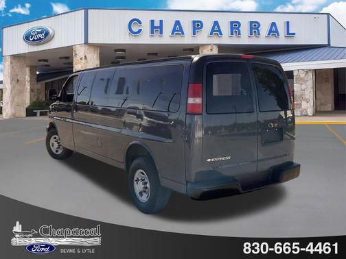 2017 Chevrolet Express 3500 LS