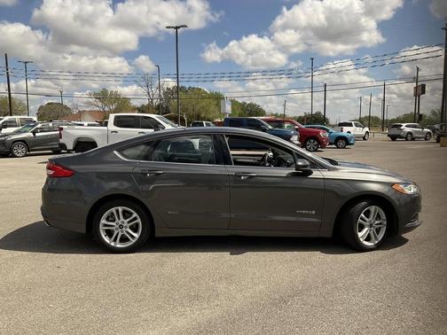 2018 Ford Fusion Hybrid S