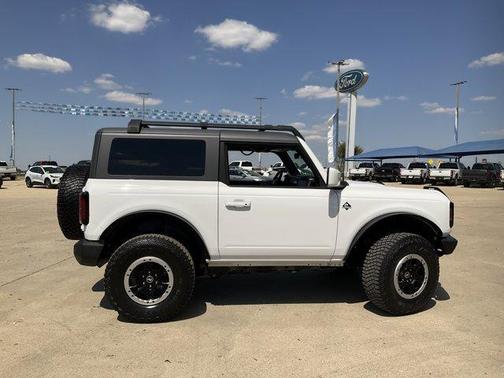 2021 Ford Bronco Outer Banks