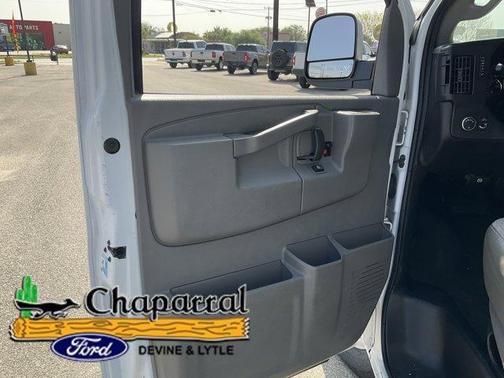 2016 Chevrolet Express 3500 LT