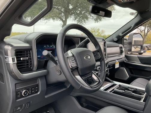 2026 Ford F-450 Platinum