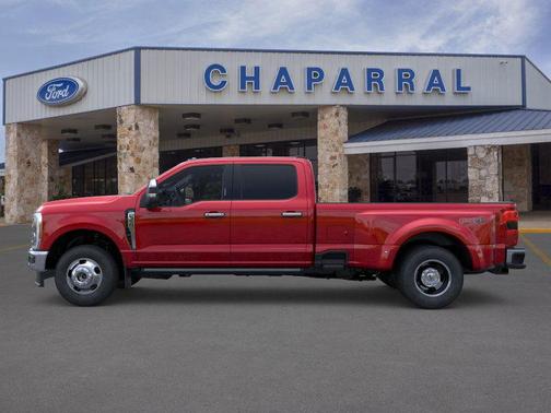 2025 Ford F-350 Lariat Super Duty
