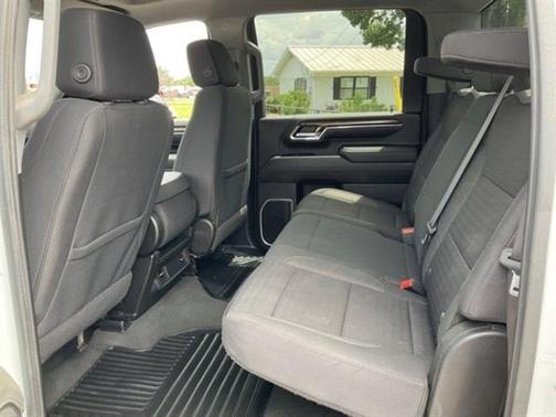 2024 Chevrolet Silverado 2500 LT