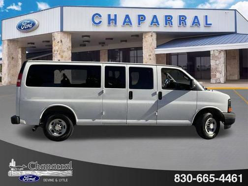 2017 Chevrolet Express 3500 LS