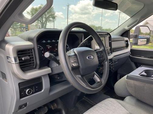 2023 Ford F-250 XLT