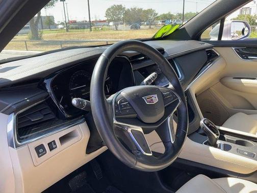 2019 Cadillac XT5 Base