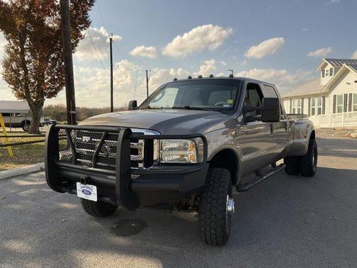 2003 Ford F-350 Lariat Super Duty